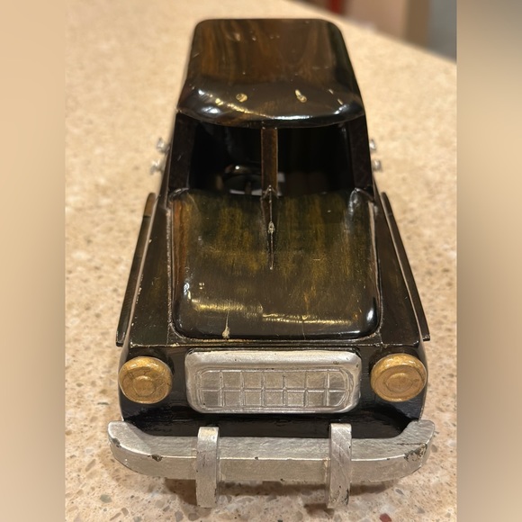 All Wood Car 11”  With Realistic Accessories and Details.Realistic Handles/decor - Picture 16 of 16